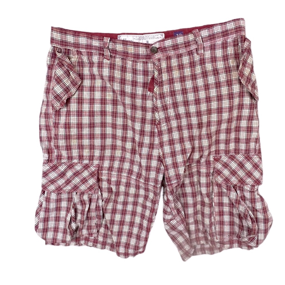 AKOO MENS CARGO SHORTS SIZE 38 RED WHITE CHECKERED